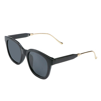 Plastic Oval Sunglasses