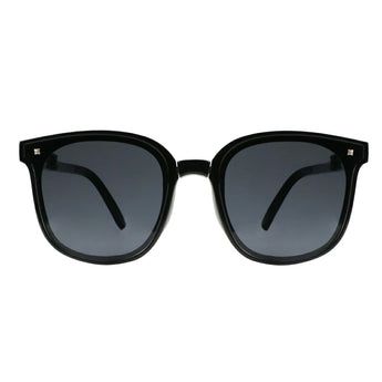 Plastic Oval Sunglasses