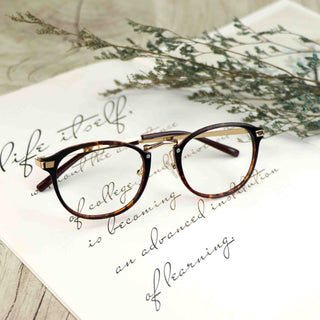 Kimberly Plastic Oval Eyeglasses - LifeArtVision