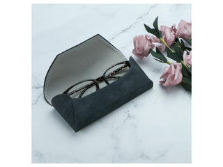 James Eyeglass Case