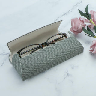 Premium Hard-Shell Eyeglass Case - LifeArtVision